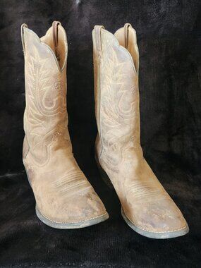 Ariat Women's Distressed Leather Western Cowboy Boots Size 8B